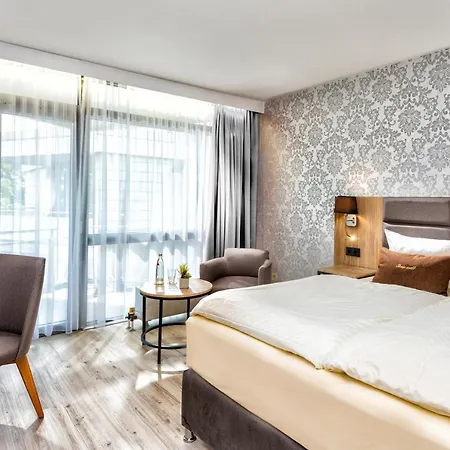 Western Frankfurt Airport 4*