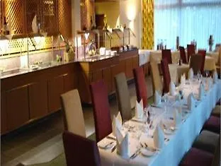 Western Frankfurt Airport 4*